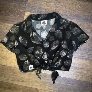 🦖Jurassic World Crop Top!